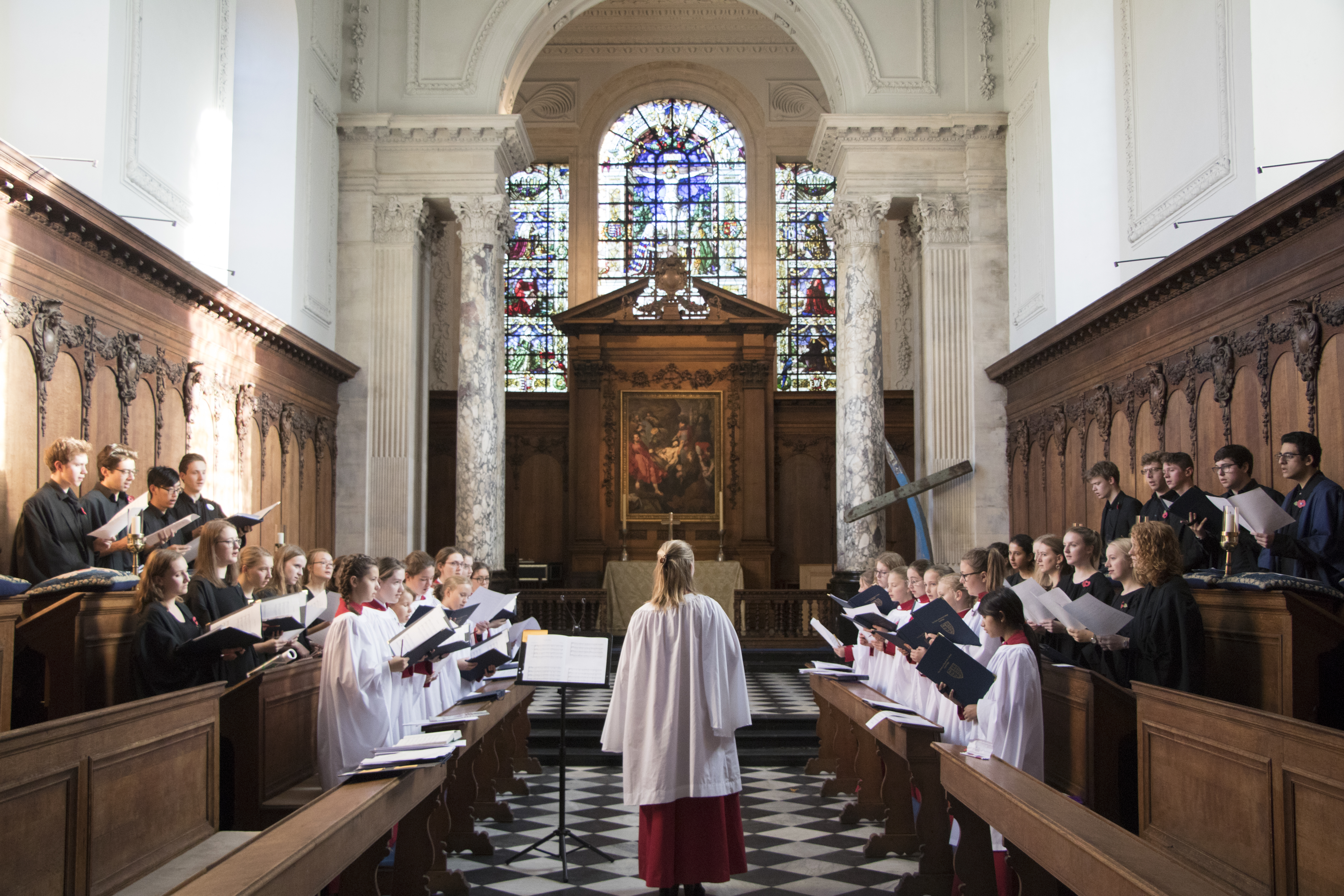 Combined Choirs of Pembroke College Cambridge, conducted by Anna Lapwood