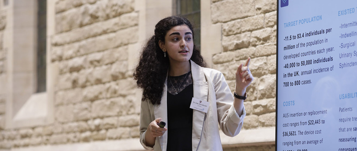 Aida Ashrafzadeh pitches 'UroValve' to a panel of judges
